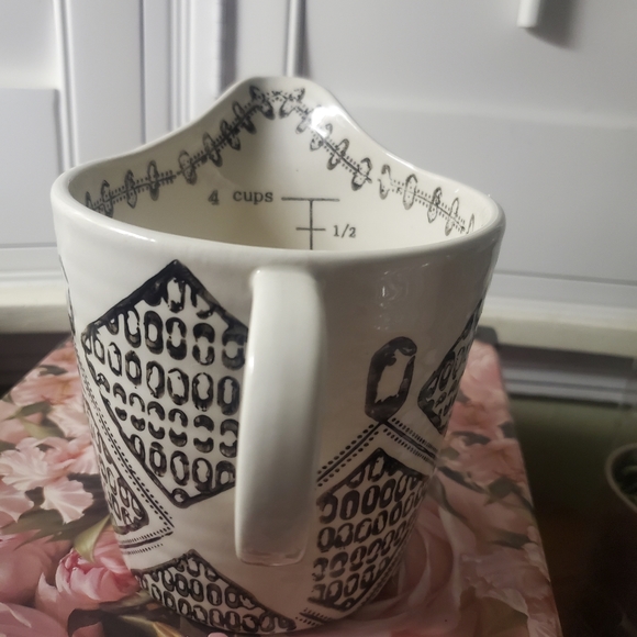 Beautiful Artisan Measuring Cup - Picture 6 of 10